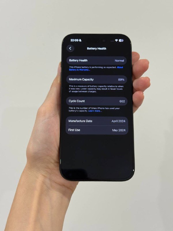 iPhone 15 Pro 256Gb, iPhone 13 256 GB 3