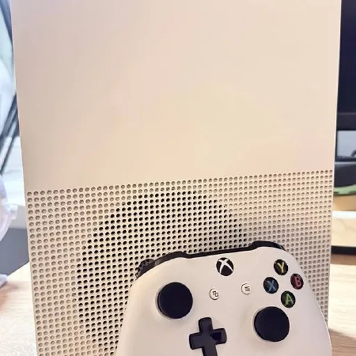 Xbox One S 500 GB with controller and games