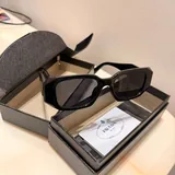 Солнцезащитные очки Prada 6