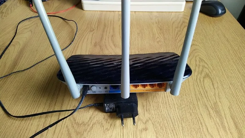 Роутер TP-Link Archer C20