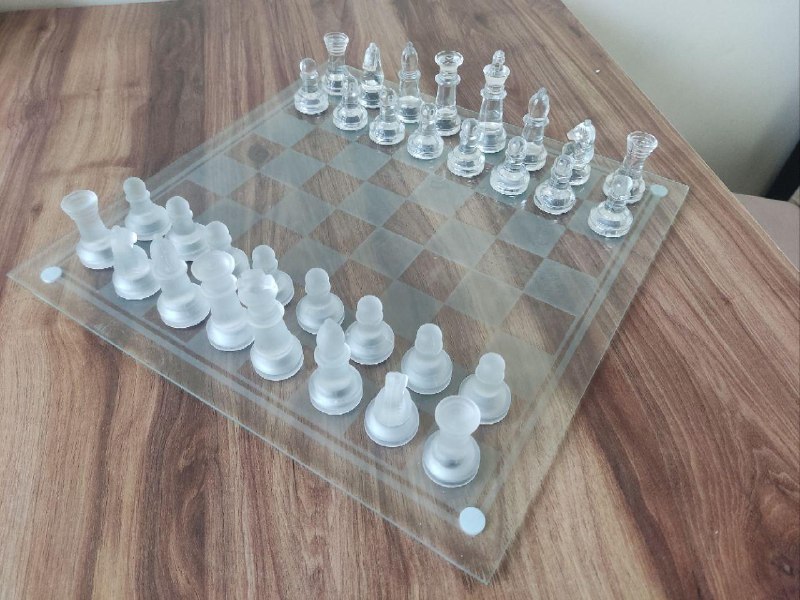 Стеклянные шахматы 2
