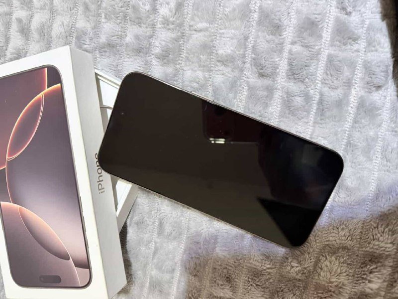 Айфон 16 про Макс 256 гб с коробкой, зарядкой и адаптером 3