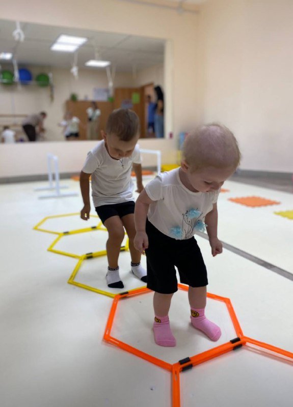 Дорожка координационная желто-оранжевая из 6 шестиугольников 5