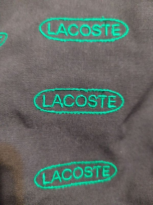 Машинная вышивка на ткани и сумках