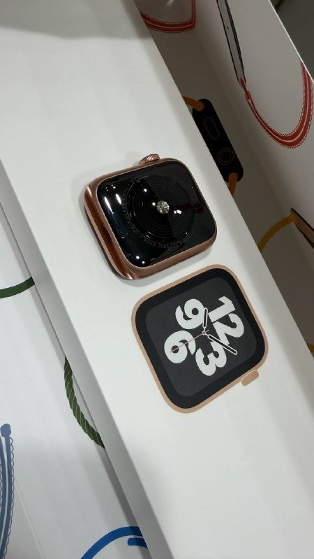 Apple Watch Series SE 40mm Gold Alu Starlight