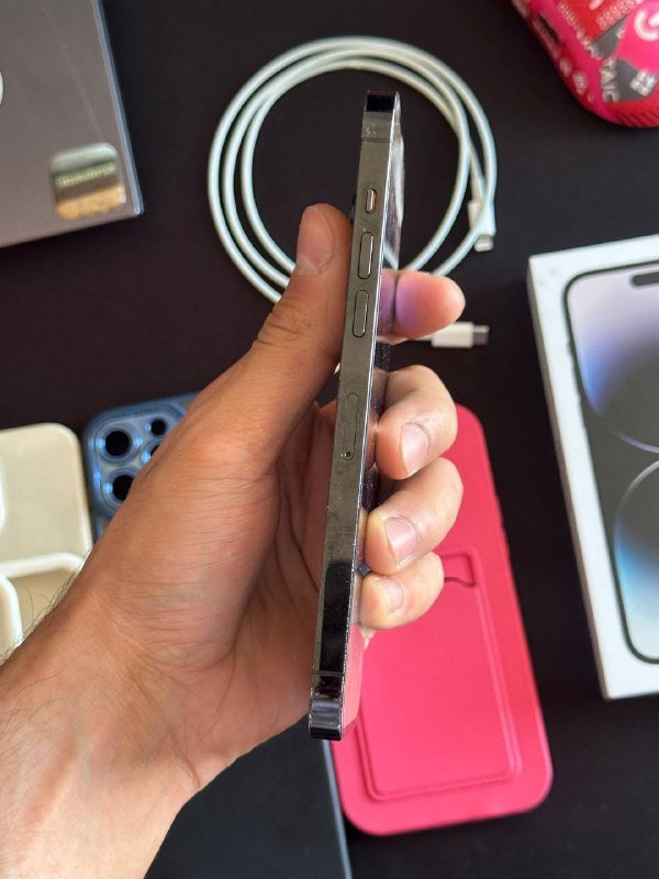 Iphone 14 pro max 256gb с аксессуарами 3