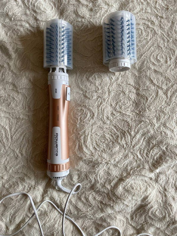 Вращающийся фен-щетка Rowenta