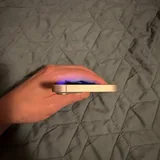 iPhone 15 Pro 128GB, iPhone 13 128GB 9