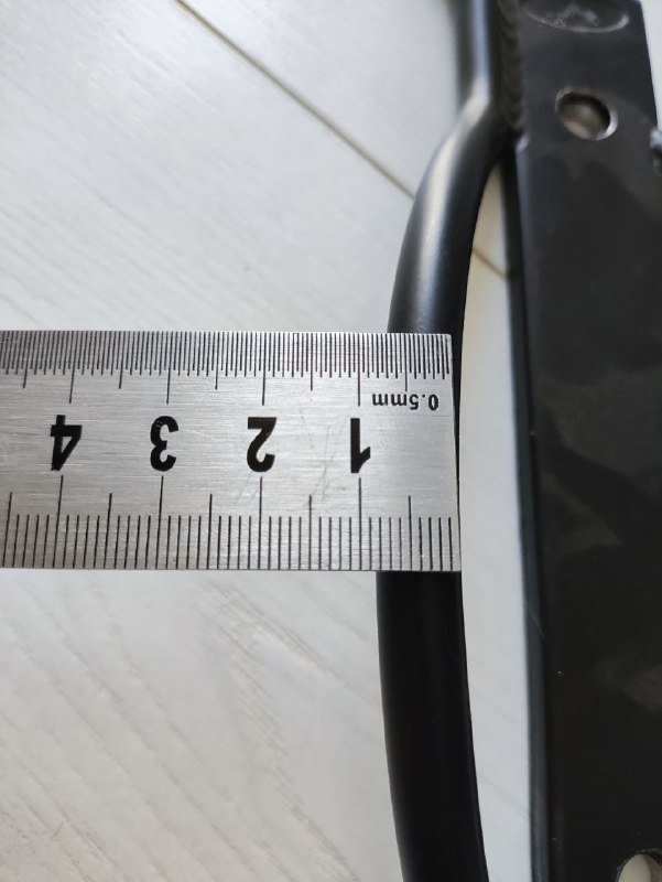 Крепления для вертикального хранения велосипеда 2