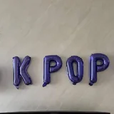 Шарики, цифра 6, надпись K-POP, бабочки 2