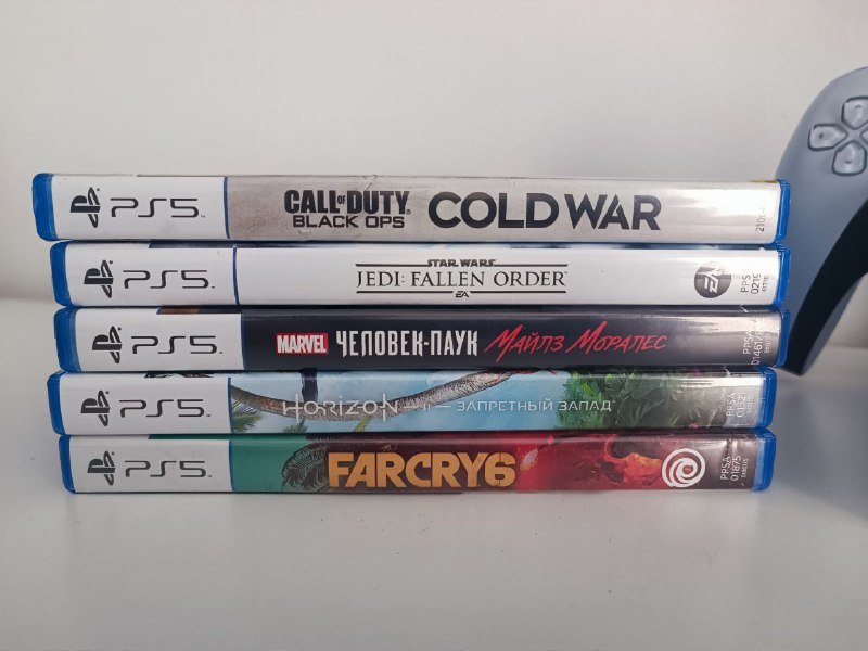 PlayStation 5 дисковая версия с геймпадом и играми 2