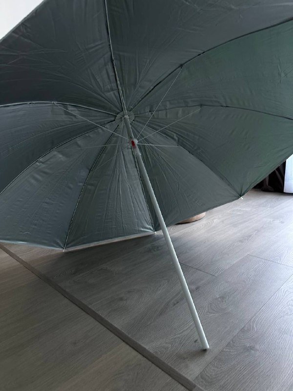 Большой зонт, газонная трава 2