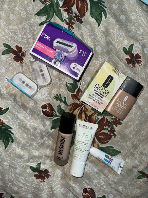 Clinique, Mesauda, Bioderma тональный крем, Sebamed консилер, Gillette головки