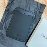 Dior smartphone card holder 1