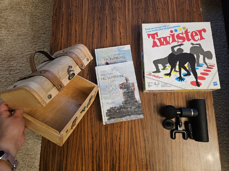 Клипсы, дорожный набор, наушники, шкатулка, книга, твистер, массажер 2