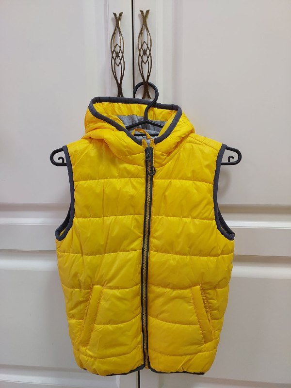 Желтая детская безрукавка Wakiki на 128-134 см