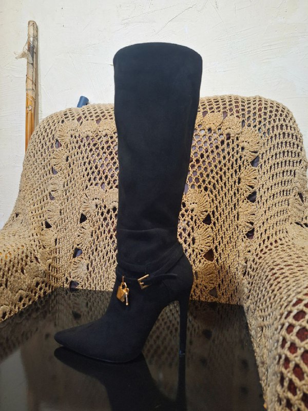 Размер 36 черные сапоги 2