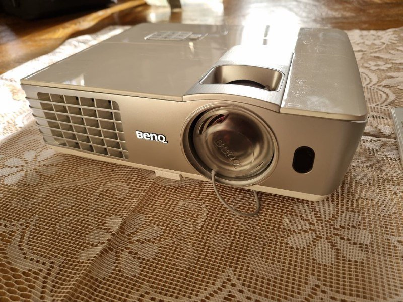 Проектор BENQ W1080ST+ короткофокусный полный комплект