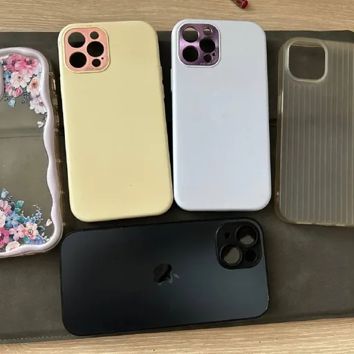 Чехлы для iPhone