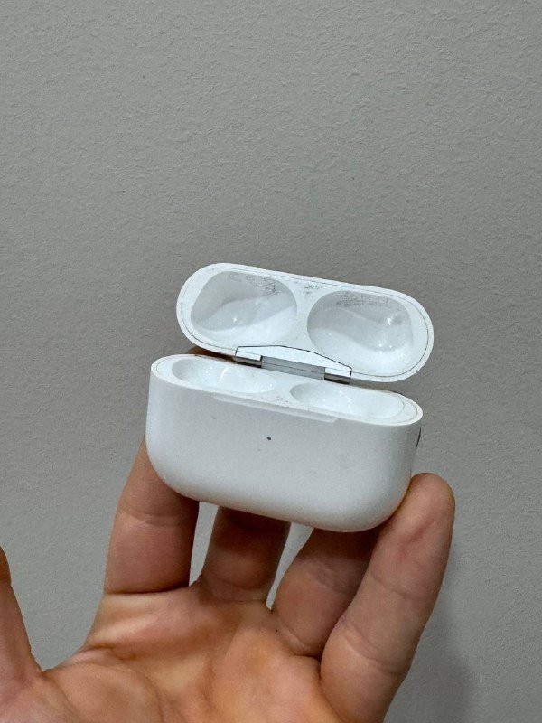 Кейс AirPods Pro 2 gen lightning оригинал 4