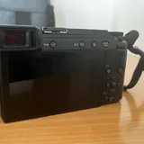 Panasonic Lumix DMC-GX80 с двумя объективами 3