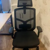 Рабочий стол, компьютерный стул 3