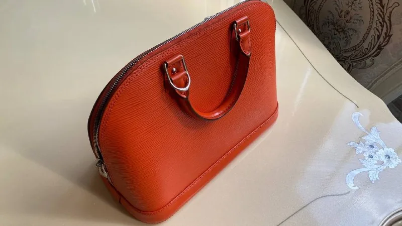 Сумка Louis Vuitton 1