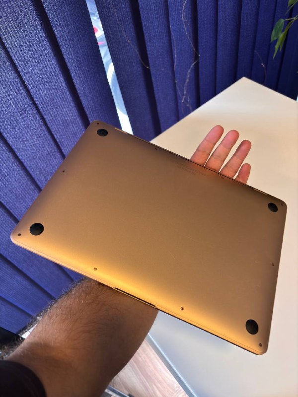 MacBook Air 2018 gold i5 8/128GB 5