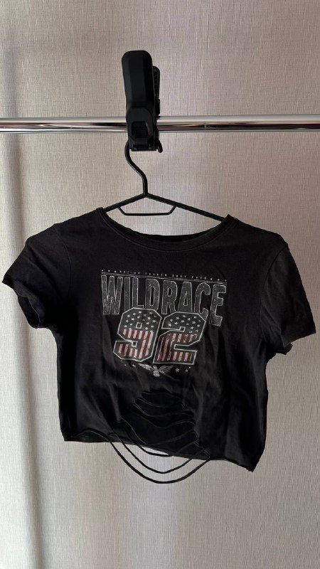 Топ черный, Кепка серая, Юбка-шорты черные, Коричневый топ, Серая юбка, Белый топ, Серый топ 6