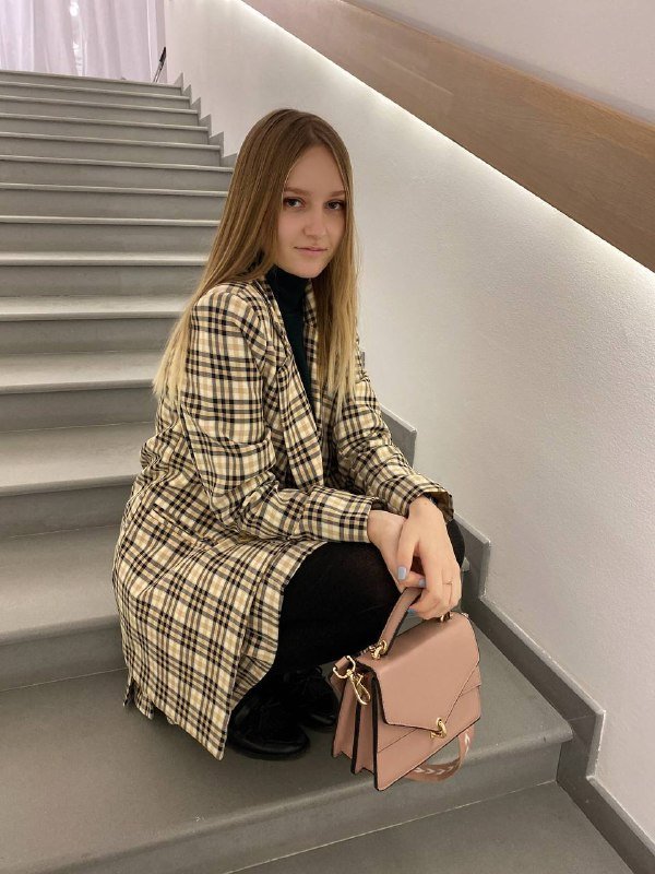 Пиджак, юбка, полупальто, платья, рубашки, худи, ветровка, толстовка мужская и женская