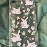 Защитное стекло и чехлы для iPhone и AirPods 3