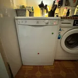Посудомоечная машина Indesit DFG 262 1