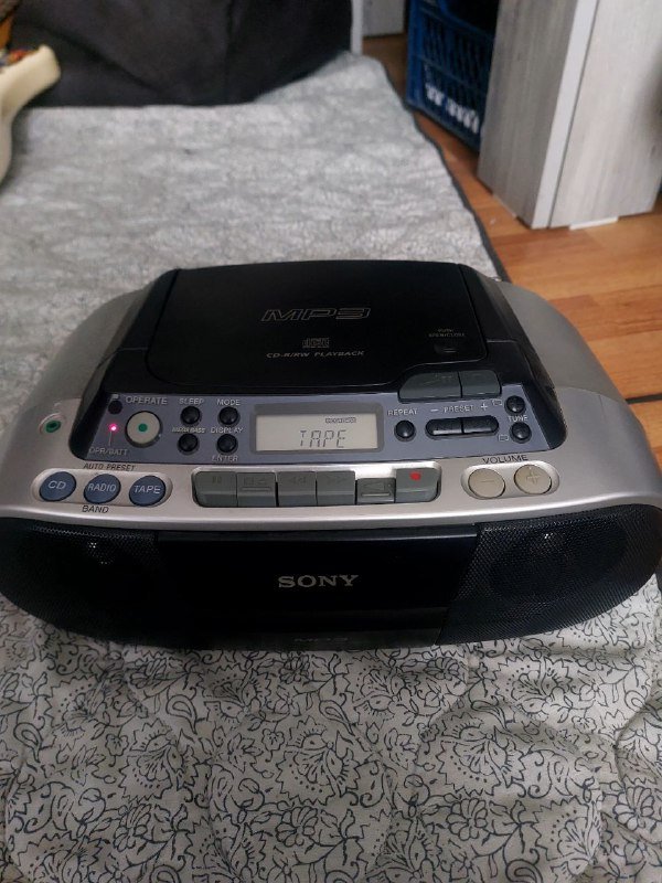 Магнитофон для CD и кассет, плеер, радио