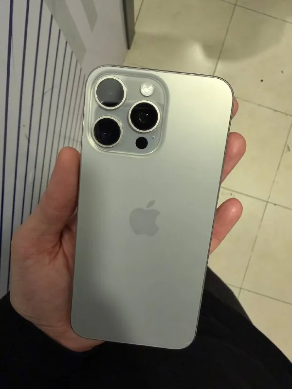 iPhone 15 Pro Max 512 ГБ 1