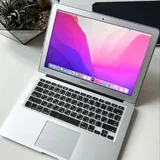 Apple MacBook Air 13" 2