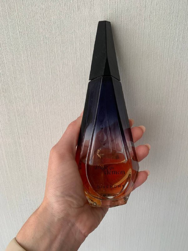 Женский парфюм Givenchy Ange ou Demon