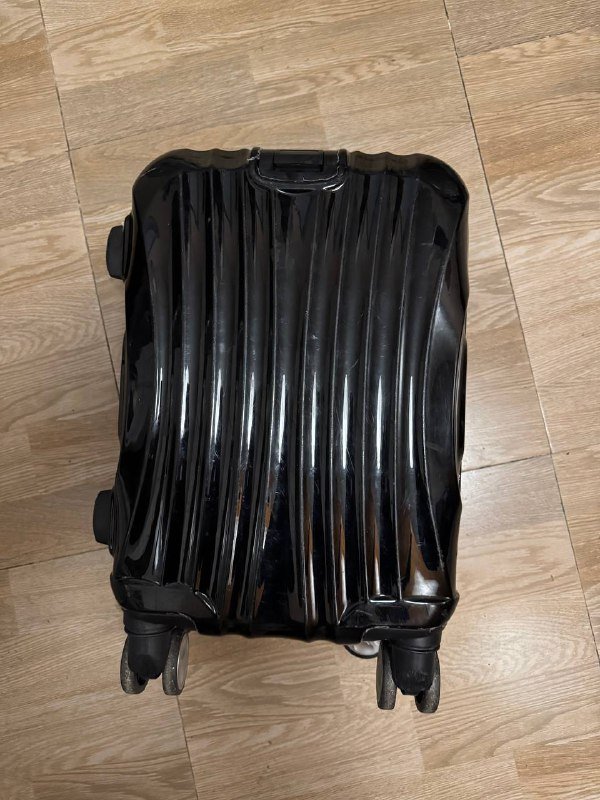 Чемодан 50 лари 5