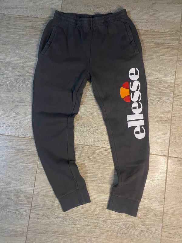 Штаны Oakley, Спортивные штаны Hugo Boss, Джинсы CR7, Спортивные штаны Ellesse, Шорты Tommy Hilfiger, Шорты No Fear 4