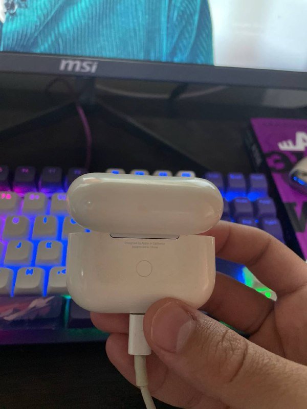Кейс от AirPods Pro 1 оригинал без наушников 2