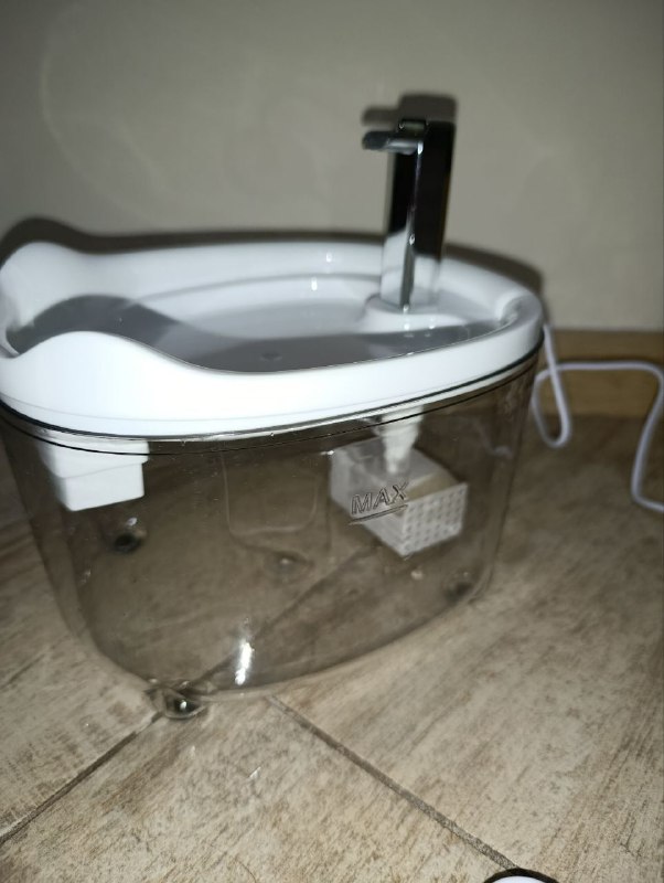 Питьевой фонтан для кошки, собаки 2