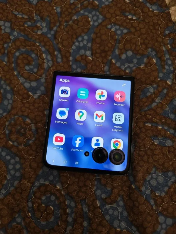 Motorola Razr 50 Ultra 1