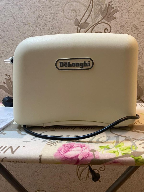 Сейф и хлебопечь DeLonghi 2