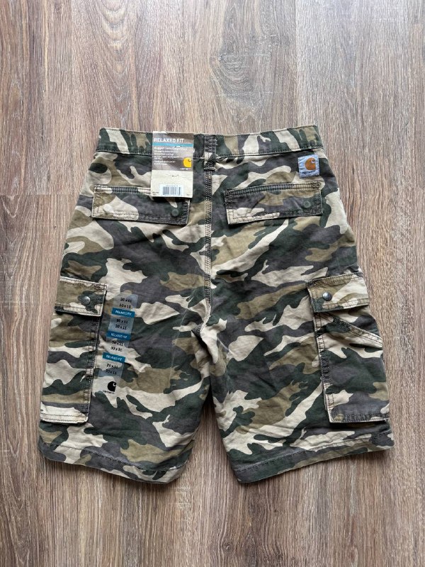 Брюки Napapijri, Поло Versace, Свитшот Lyle&Scott, Джемпер Sergio Tacchini, Шорты Carhartt, Мессенджер Eastpak, Поло Stone Island, Джинсы Diesel, Рюкзак Eastpak 5