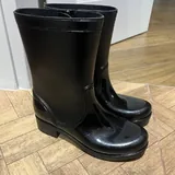 Резиновые сапоги, 38 размер 1