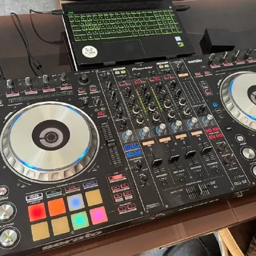 Pioneer DDJ-SZ DJ контроллер
