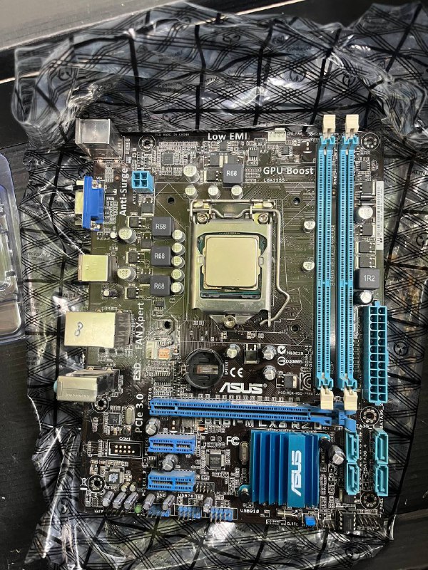 Материнская плата Asus P8H61, i3 3210, кулер Deepcool, видеокарта GT 630 1