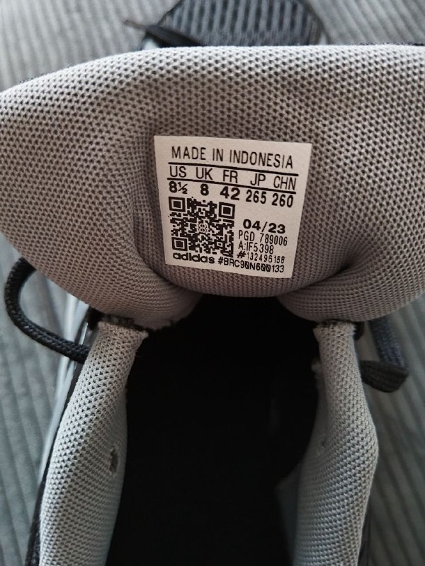 Кроссовки Adidas беговые 4