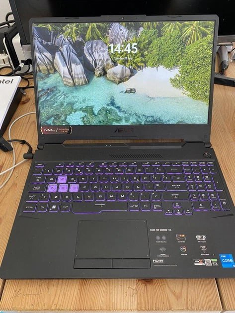 Игровой ноутбук ASUS с RTX 3050, i5-11400H, 16GB RAM, 500GB SSD