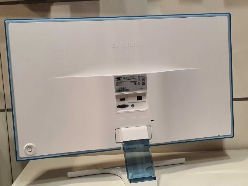 Монитор Samsung 27 дюймов 60Гц Full HD 2