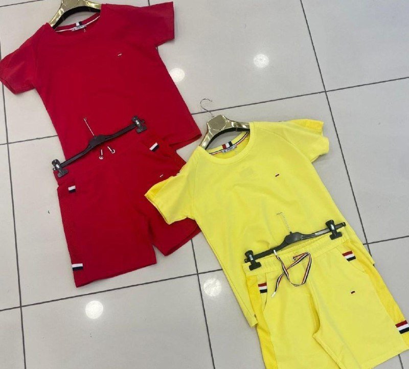 Женский костюм 46 размер 4